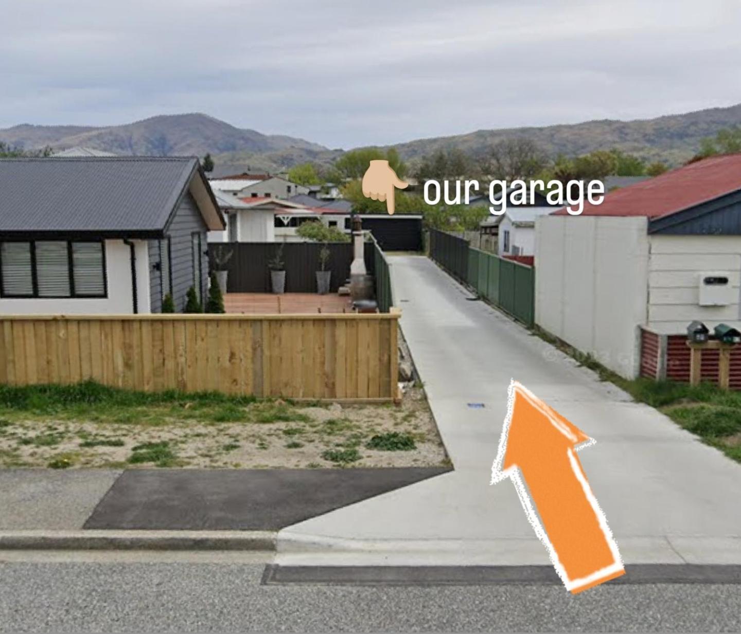 Holiday home Retreat In The Heart Of Old Cromwell! *